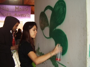 Pekena no painel de grafite do MnV 2008